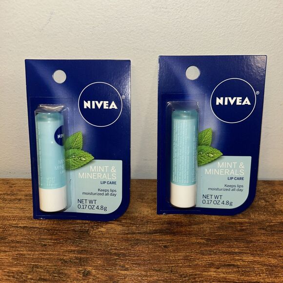2 Packs, Nivea Mint & Mineral Refreshing Lip Care Shea & Peppermint Extract - Picture 1 of 7